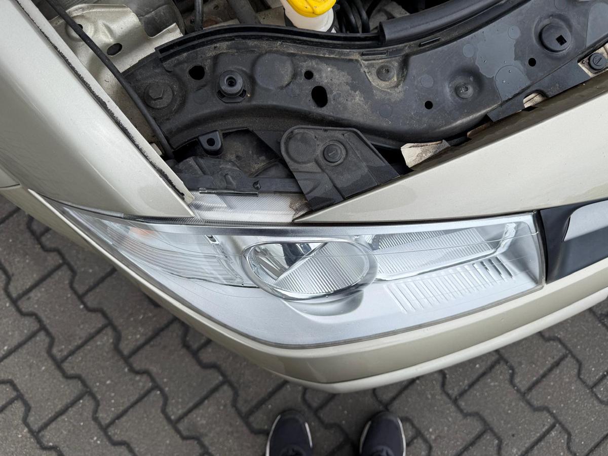 Renault Megane 2 original Scheinwerfer rechts Halogen Facelift BJ08